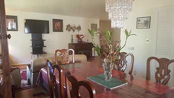 assisted living home dining room