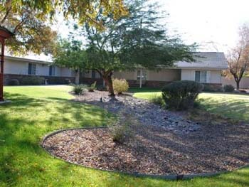 gardens and exterior view of Pacifica Tucson