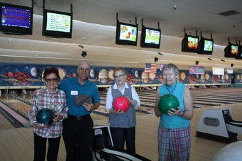 seniors bowling