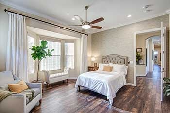 2nd bedroom