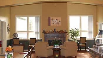 Northland Village of Hoyt living room