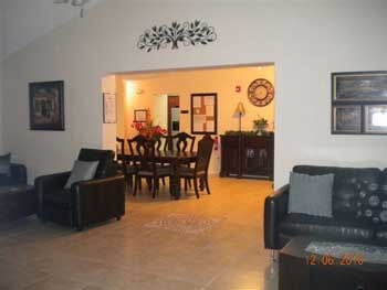 A New Age Senior Care is a beautiful facility that serves seniors in the West Palm Beach area, and can accommodate 6 residents.