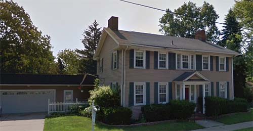 The Coach Stop Manor