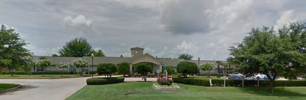 Emeritus of Shreveport facility exterior view