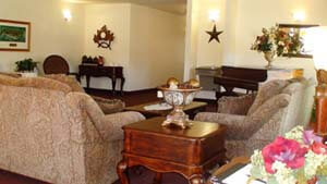 Gold Country assisted living facility has everything seniors need to feel at home, safe, and comfortable
