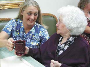 Home Away From Home assisted living in Phoenix, Arizona offers upscale care for seniors.