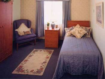 senior bedroom at Pacifica Peoria