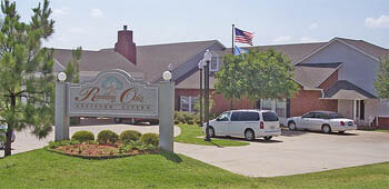 Rambling Oaks exterior view